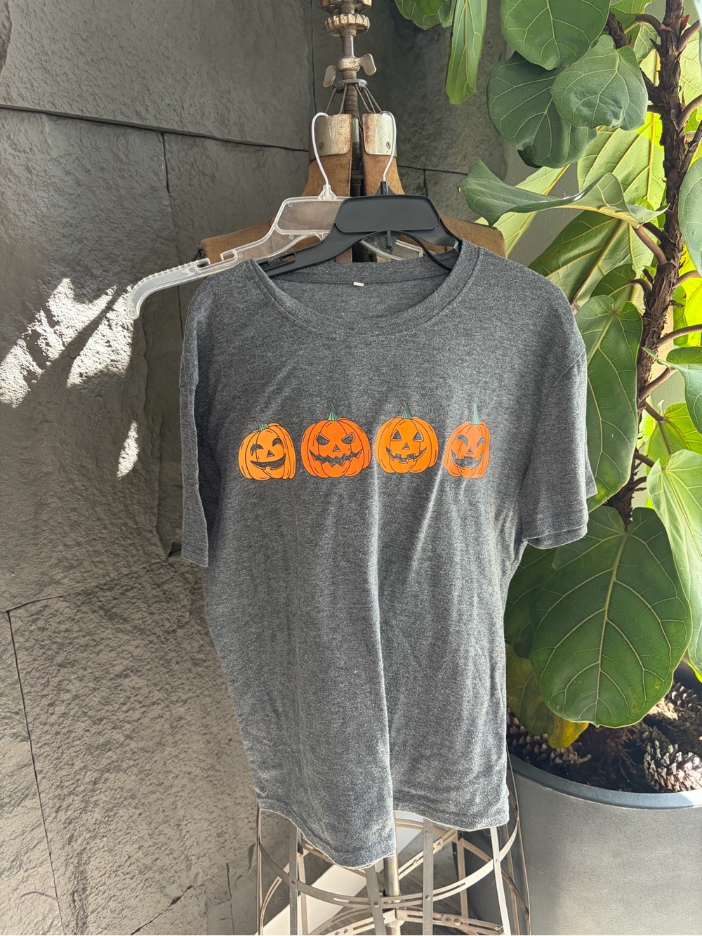 Gray Halloween Pumpkin Tee - Orange Jack-O'-Lanterns